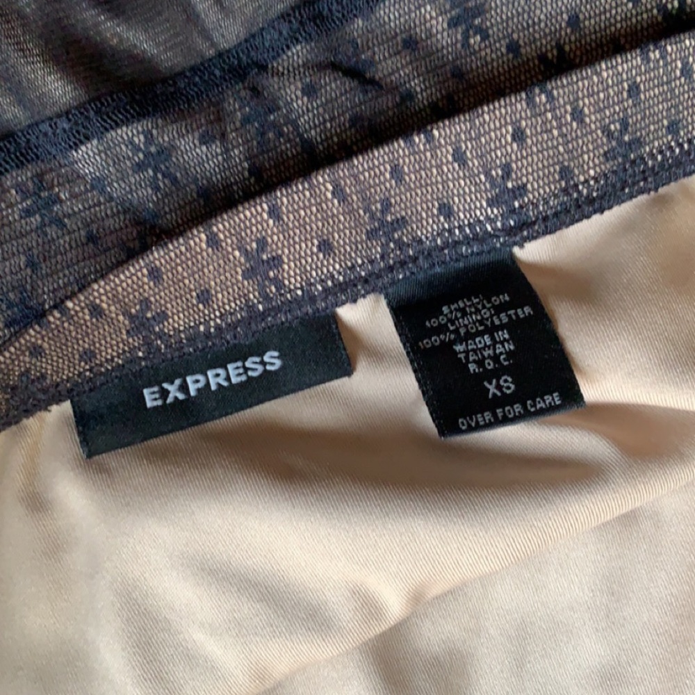 Express Ruffled Skirt - Picture 2 of 3